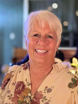 Wanda, 66