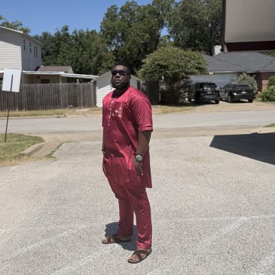 Kwabena, 28