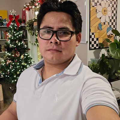 Gustavo, 37