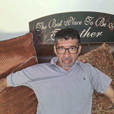Rafael, 56