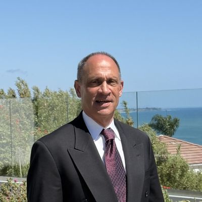 Tim, 64