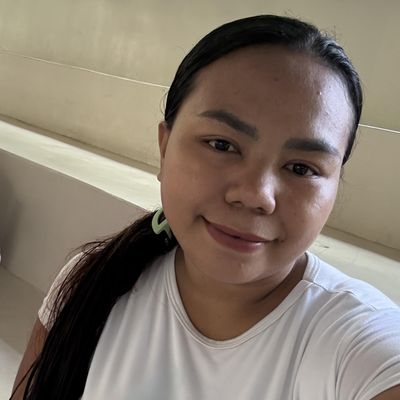 Sandra, 38
