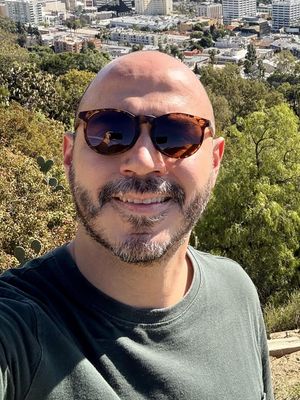 Juan Carlos, 38