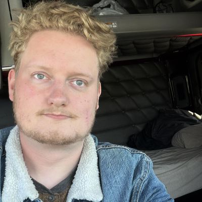 William, 28