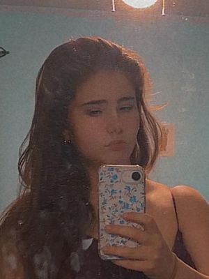 Natalia, 18