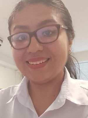 Alina, 32