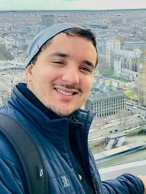 Tiago, 32