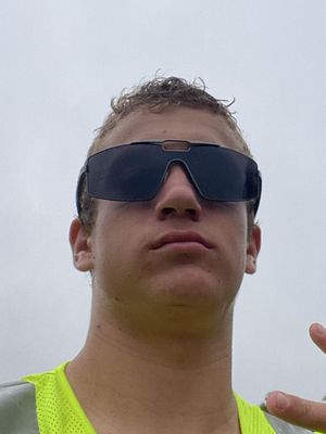Jack, 22