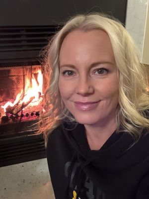 Dyana, 51