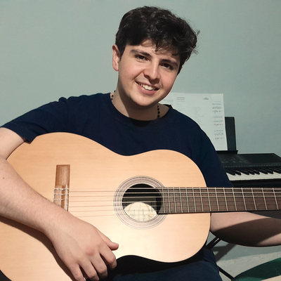 Nicolas, 18
