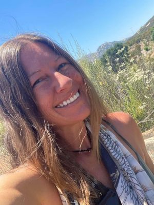 Renee, 49