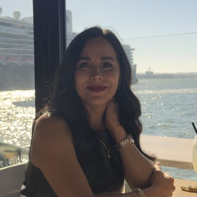 Gaby, 57