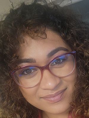 Sabrina, 29