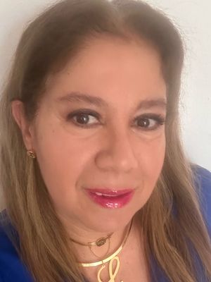 Leonor, 53
