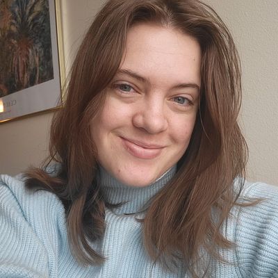 Alyssa, 25