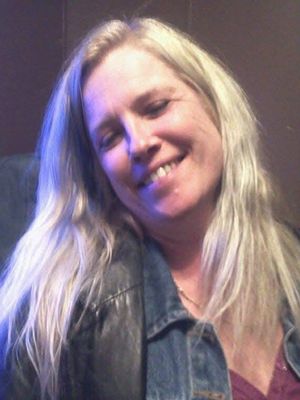 Annett, 37
