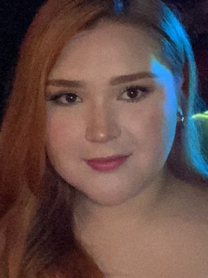Angelica, 21