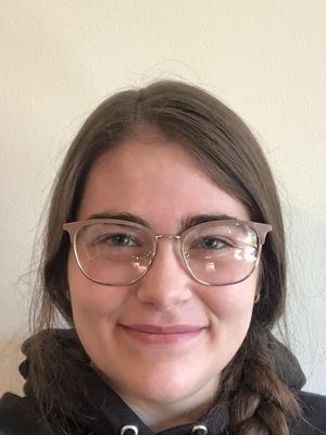 Emily, 20