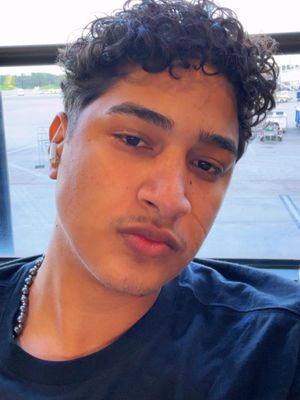 Victor, 23