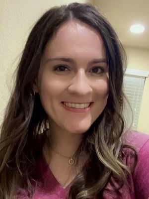 Carolyn, 26