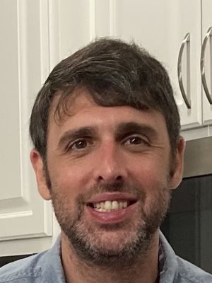Drew, 43