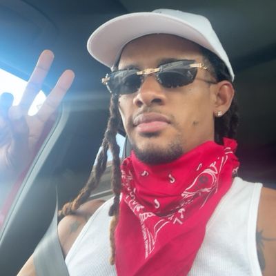 Vasquez, 33