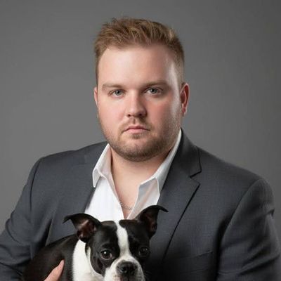 Pat, 34