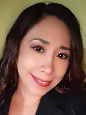 Mayra, 36