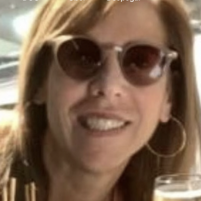 Marisol, 56