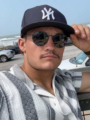 Sid, 25