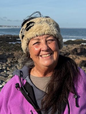 Julie, 70