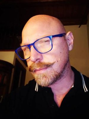 Francesco, 55
