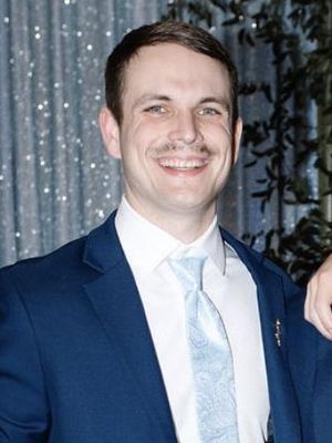 Lane, 29