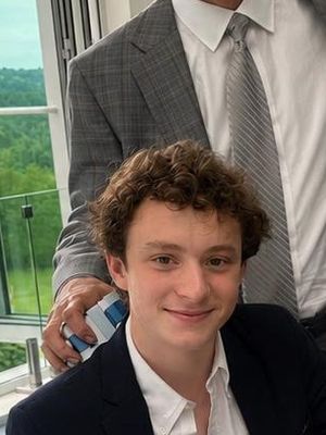 Robert, 19