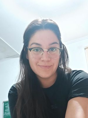 Daniela, 35