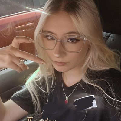 Reyna, 20