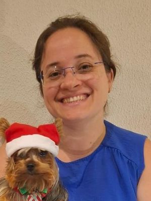 Ana, 38