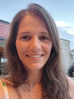 Sonia, 41