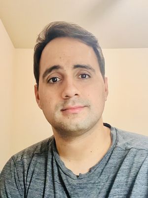 Elio, 35
