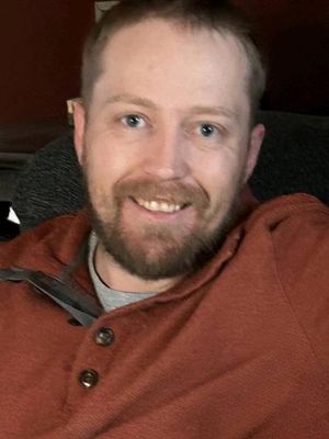 Steven, 34