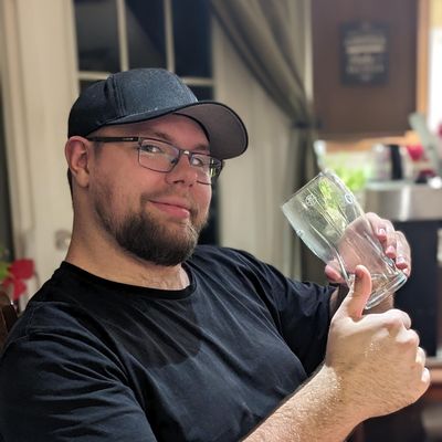 Peter, 28
