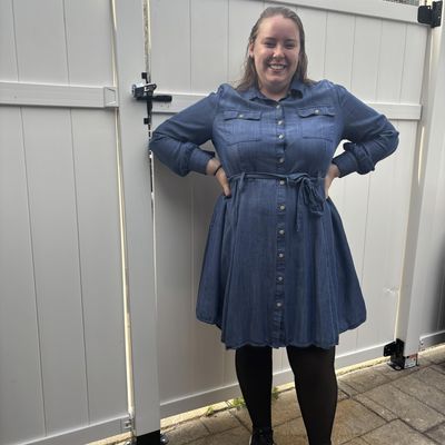 Andrea, 31