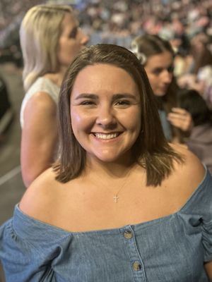 Sophia, 27