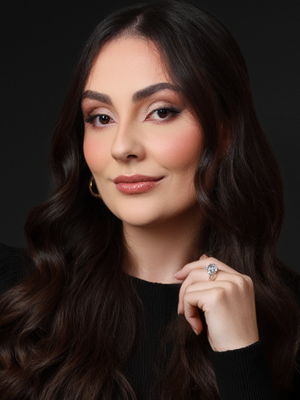 Nathalia, 26