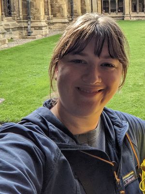 Leah, 32
