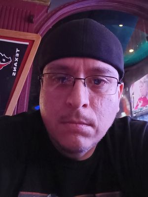 Guillermo, 40