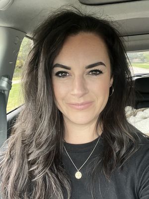 Elizabeth, 37