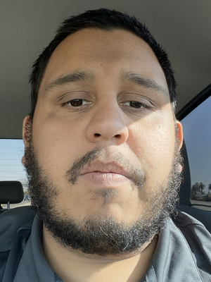 Cesar, 32