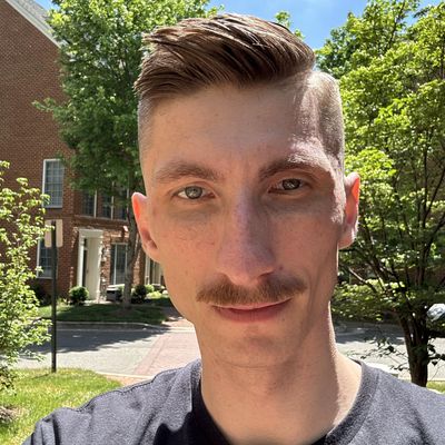 John, 32
