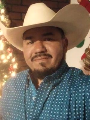Rosendo, 41